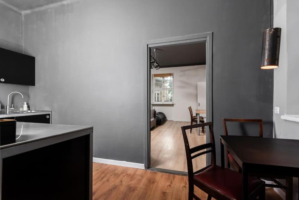 Industrial Apartment - Jewish Quarter By Upstairs Krakau Buitenkant foto